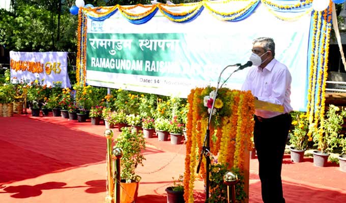 Chief Guest Sunil Kumar, CGM (Ramagundam & Telangana) speaking on the occasion
