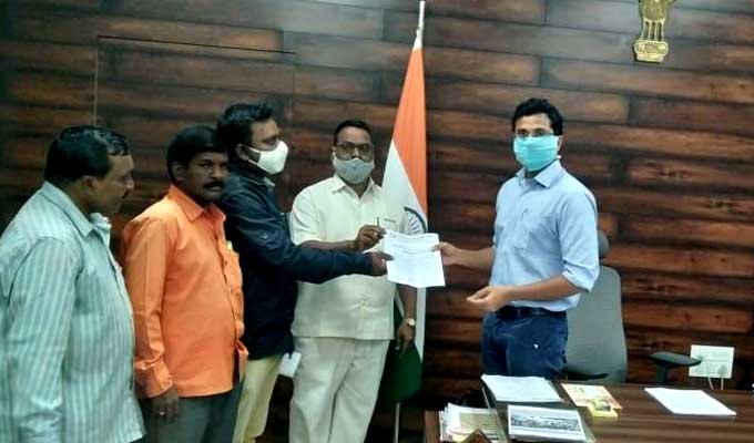 CPI Leaders present petition to Commissioner Uday Kumar